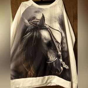 Amazon horse crewneck